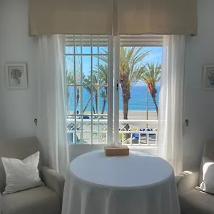 En Primera Linea Apartment La Herradura (Granada)