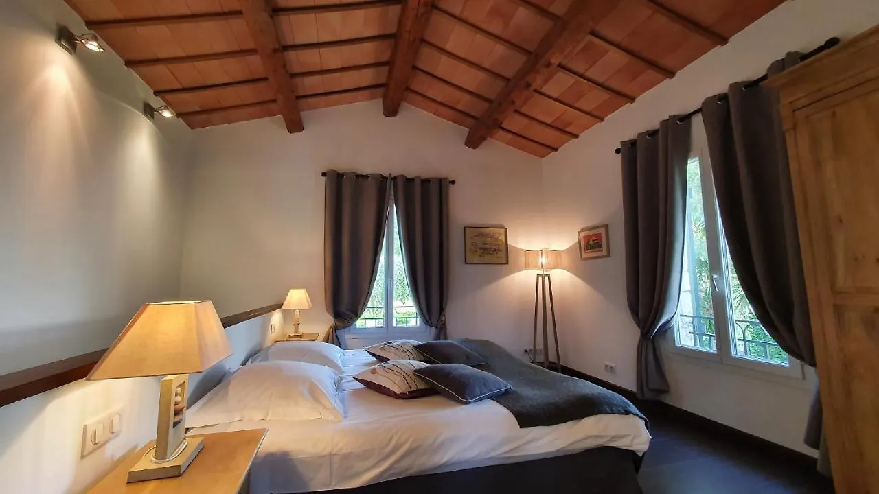 Villa Vuyani Antibes 0*,  Frankreich